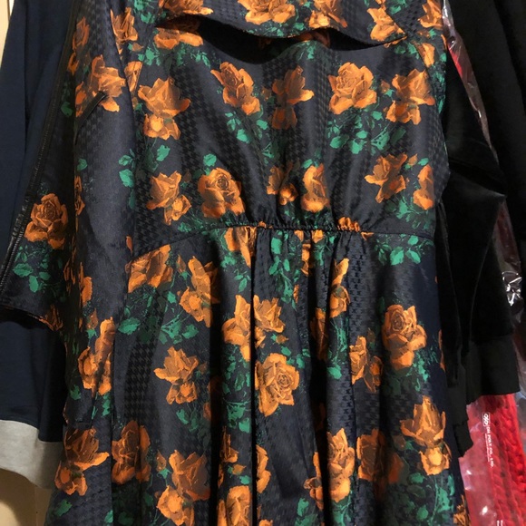 Kimonos - Picture 4 of 7